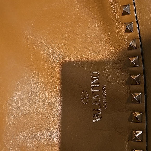 🔥1HRSALE🔥Valentino Garavani Rockstud Bag - Picture 5 of 16